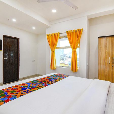 Fabhotel Grand Hazra Inn - Nr Ballygunge Station コルカタ エクステリア 写真