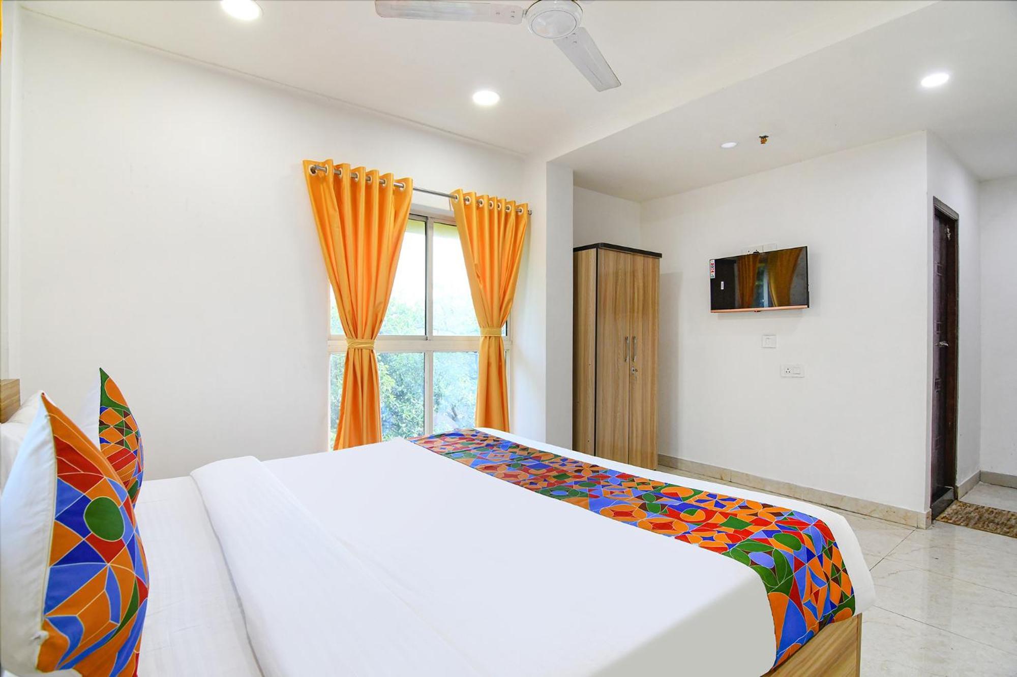 Fabhotel Grand Hazra Inn - Nr Ballygunge Station コルカタ エクステリア 写真